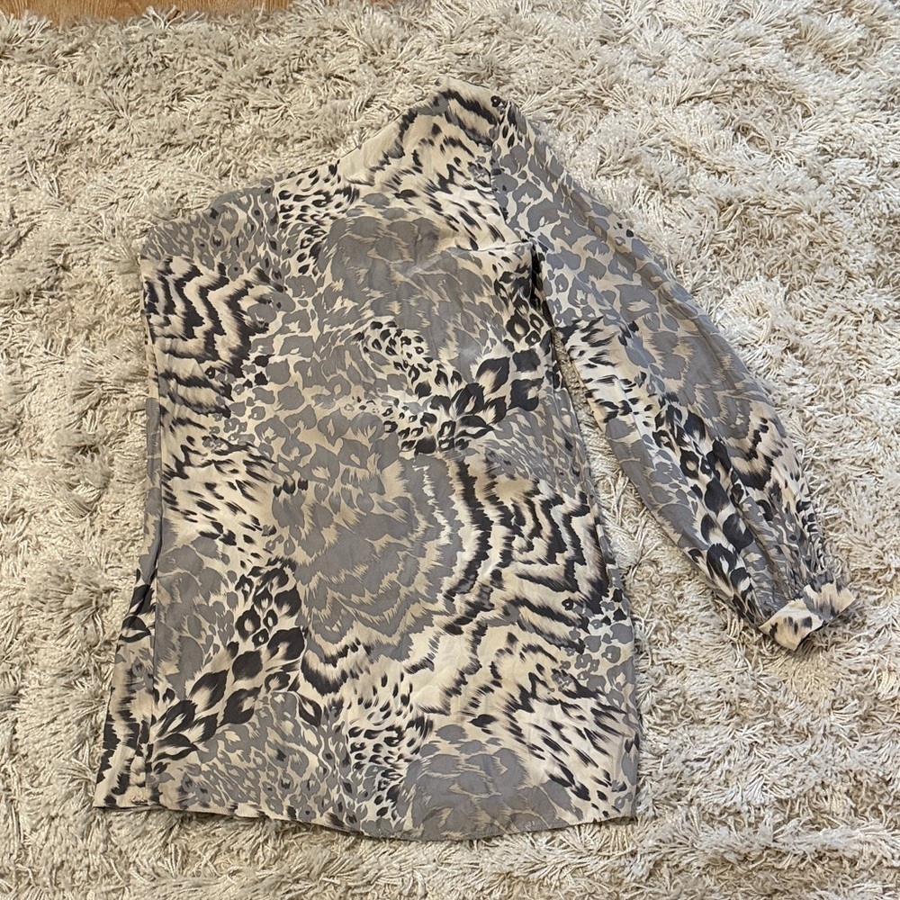 Elizabeth and James 100% Silk One Shoulder Animal Print Mini Dress Party